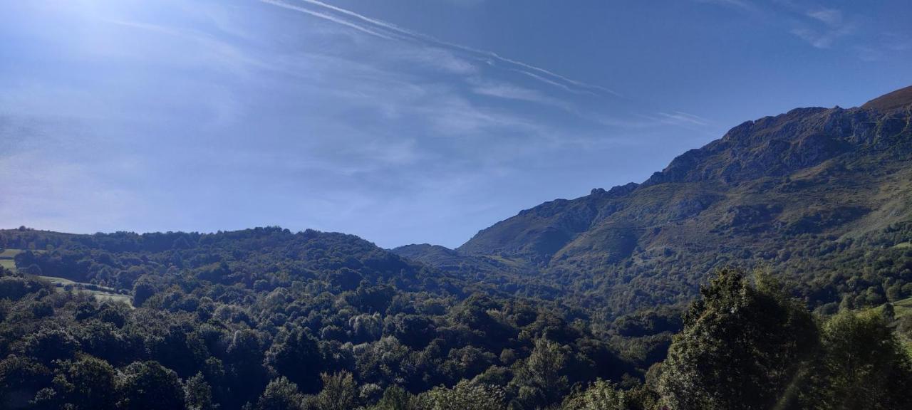 Casa Rural Apartamentos Angel Inguanzo Arenas De Cabrales Εξωτερικό φωτογραφία
